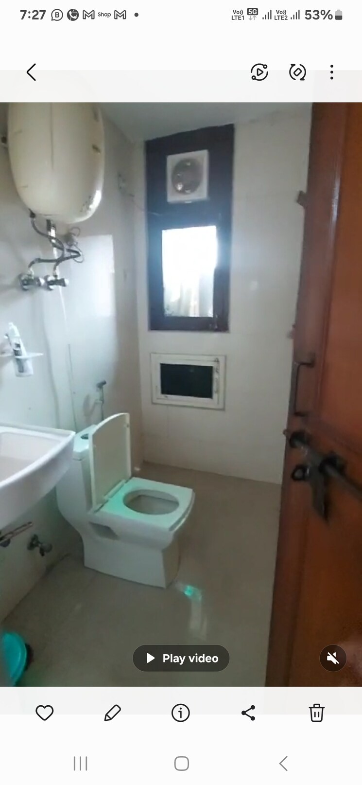 Bathroom, bhagirathi-sehkari-awas 3 Bedroom 1600 Sq.Ft. Apartment In Sector 62 Noida 8177226