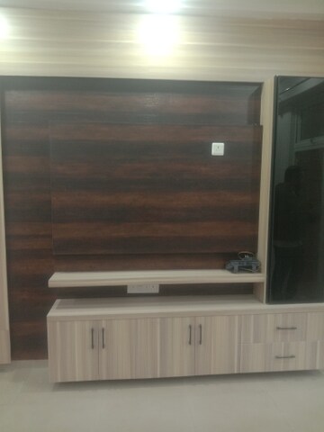 Furnished Amenities in 3 BHK Apartment at Mahagun Mywoods, Sector 16c Greater Noida – for Rent