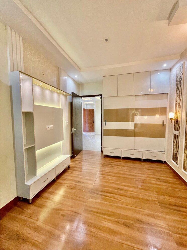 Room, ludhiana chandigarh hwy 4 Bedroom 1640 Sq.Ft. Independent House In LudhianA Chandigarh Hwy Mohali 8177272