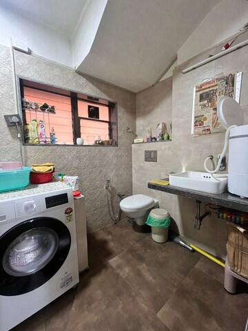 Bathroom in 2 BHK Apartment at Andheri West – for Sale