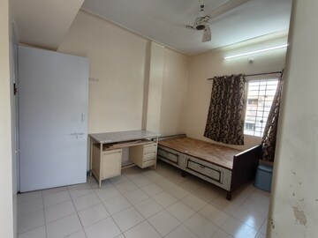 Bedroom in 1 BHK Apartment at Kakade City, Karve Nagar – for Rent