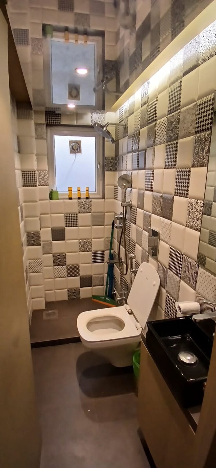 Master Bedroom, adarsh-nagar-society 1 Bedroom 550 Sq.Ft. Apartment In Worli Mumbai 8177347