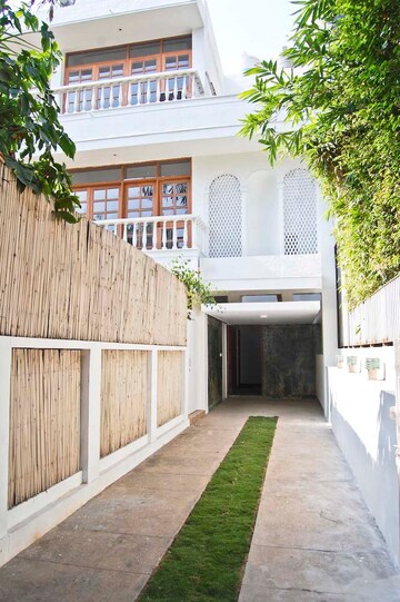 Balcony in 3 BHK Apartment at Jor Bagh – for Rent