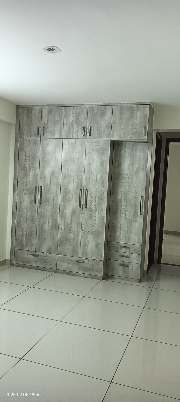 Room, panchkula urban estate 3 Bedroom 1680 Sq.Ft. Apartment In Panchkula Urban Estate Panchkula 8177386