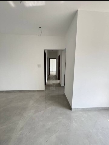 Room in 3 BHK Apartment at Runwal Bliss, Kanjurmarg East – for Rent