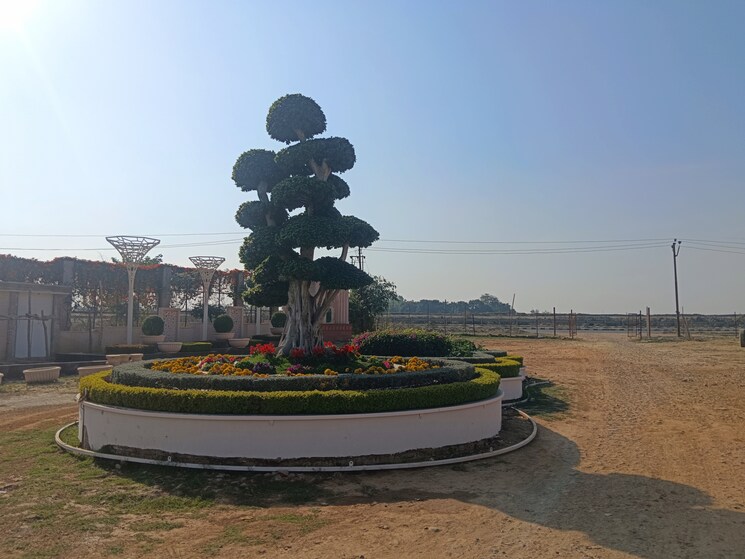 Gym, gomti nagar 5 Bedroom 2450 Sq.Ft. Villa In Gomti Nagar Lucknow 8177410