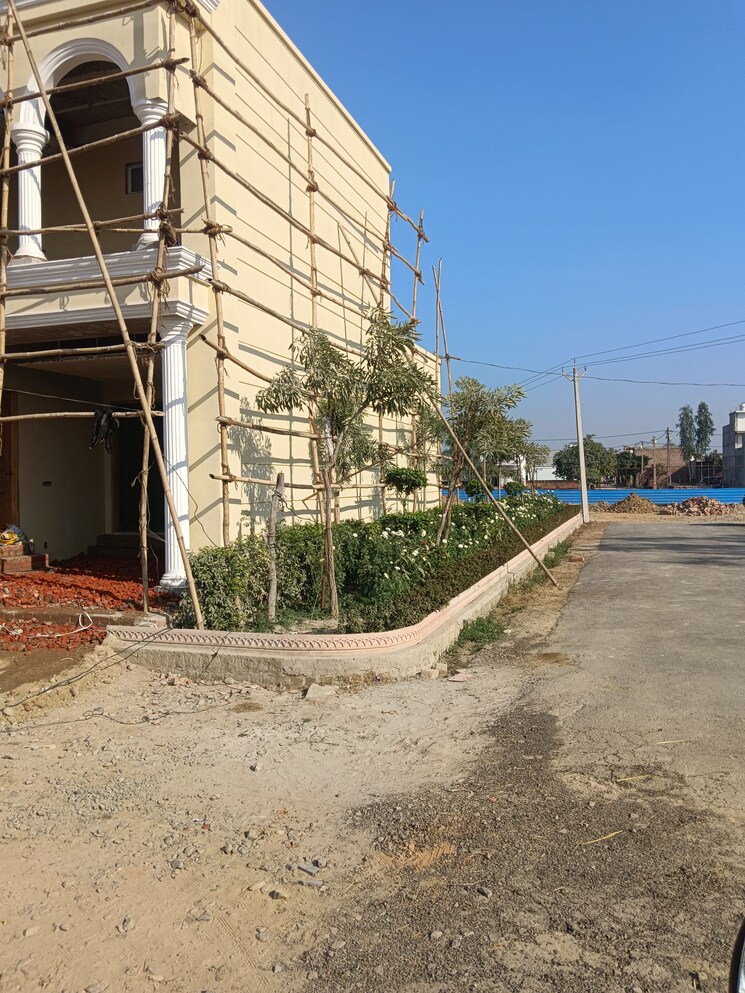 Exterior View, gomti nagar 5 Bedroom 2450 Sq.Ft. Villa In Gomti Nagar Lucknow 8177410