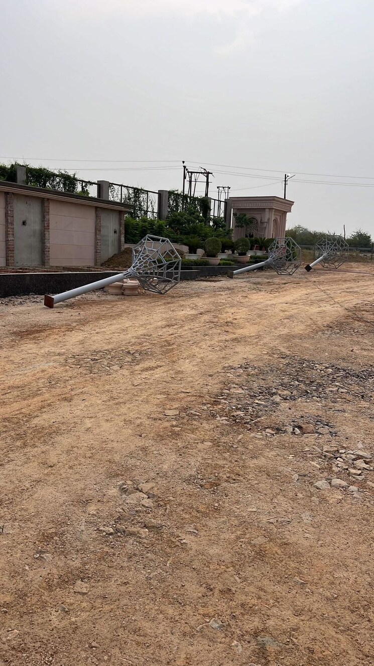  Parking, gomti nagar 3 Bedroom 1125 Sq.Ft. Villa In Gomti Nagar Lucknow 8177491