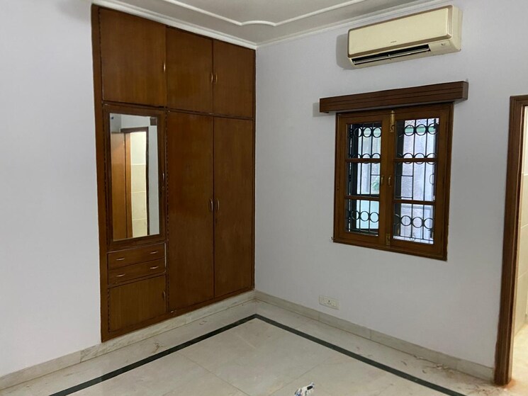 Room, vasant kunj 1 Bedroom 600 Sq.Ft. Apartment In Vasant Kunj Delhi 8177583