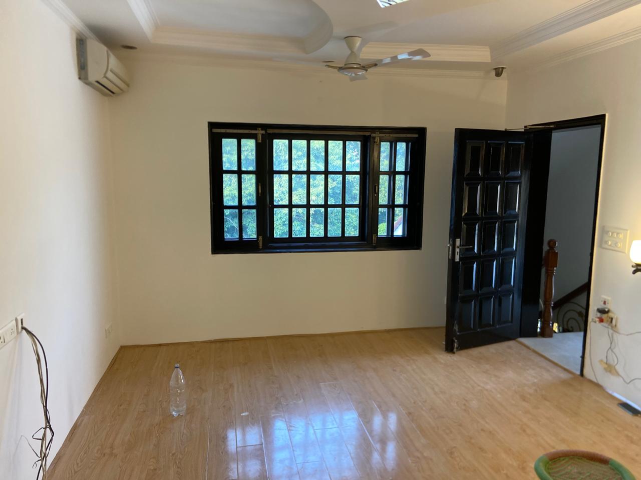 1 BHK + Extra Room Apartment For Sale in Kaveri Apartment Sect D 6