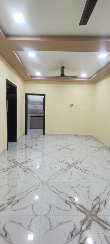 Room in 2 BHK Villa at Pradnya Apartment Vakola, Vakola – for Rent