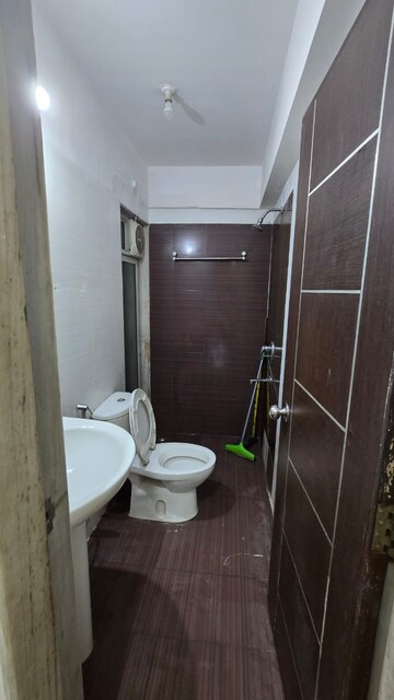 Bathroom in 2 BHK Apartment at Nahar Laurel and Lilac, Chandivali – for Rent