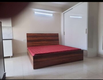 Bedroom in Studio Builder Floor at RWA Residential Society, Sector 40 – for Rent