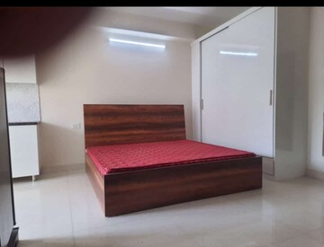 Bedroom in Studio Builder Floor at RWA Residential Society, Sector 40 – for Rent