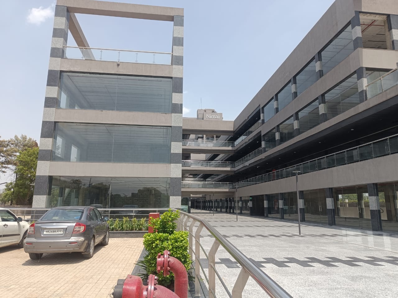 Retail Shop For Sale in VSR 114 Avenue