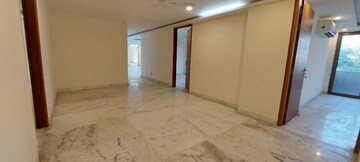 Room in 5 BHK Builder Floor at Anand Lok – for Rent