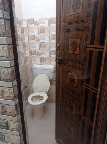 Bathroom in 2 BHK Independent House at Dilshad Garden – for Rent
