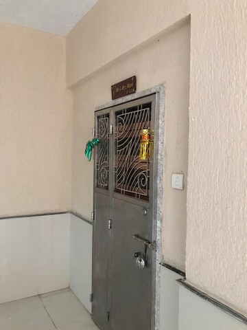 Furnished Amenities in 1 RK Villa at Sai CHS Kurla, Kurla West – for Rent