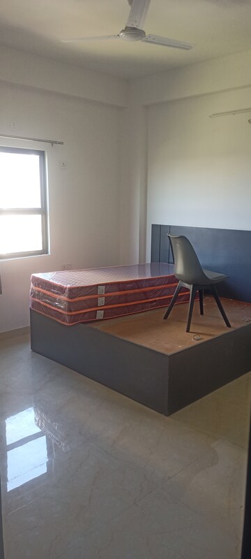 Bedroom in 2 BHK Builder Floor at DLF Star Mall, Sector 30 – for Rent