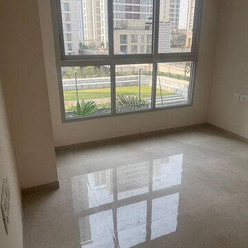 Room in 2 BHK Apartment at Piramal Vaikunth, Ashok Nagar – for Sale