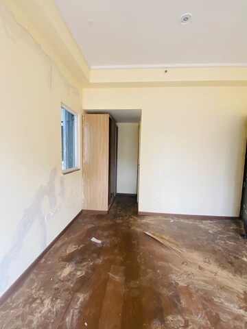 Room in 3 BHK Apartment at Dasnac Burj, Sector 75 – for Rent