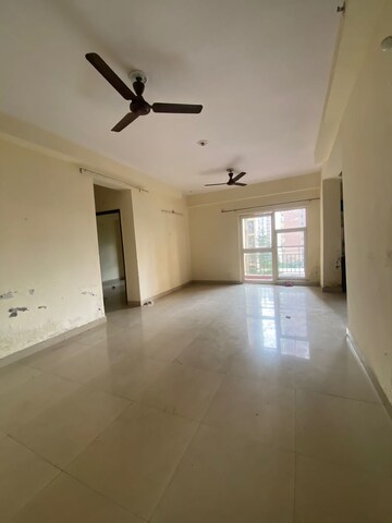 Room in 3 BHK Apartment at Dasnac Burj, Sector 75 – for Rent