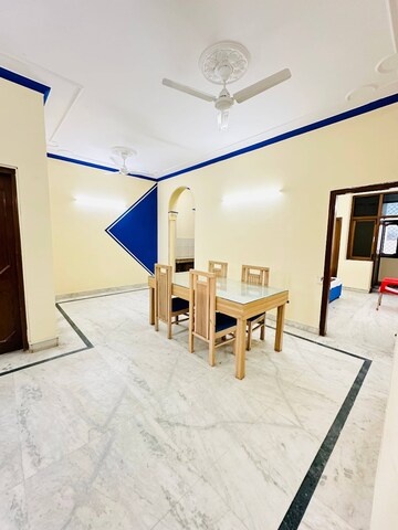 Master Bedroom in 3 BHK Builder Floor at Saurabh Niwas, Sector 40 – for Rent