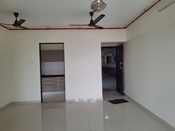 Room in 2 BHK Apartment at Elegant Yashraj Heights, Ghansoli – for Rent