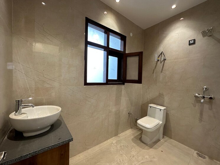 Bathroom, nabha 5 Bedroom 900 Sq.Ft. Villa In Nabha Zirakpur 8177896
