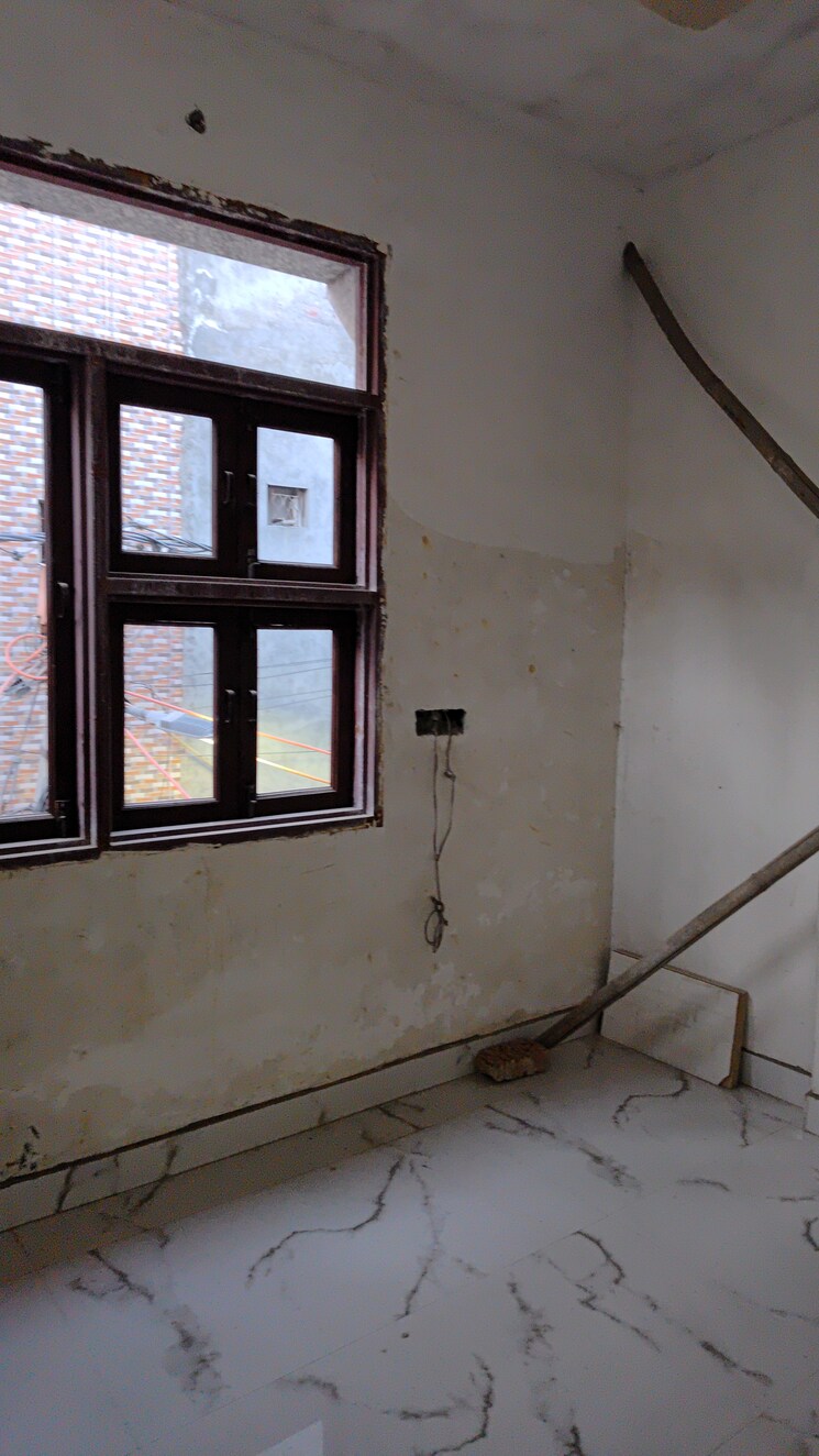 Balcony, mohan garden 2 Bedroom 50 Sq.Yd. Independent House In Mohan Garden Delhi 8177919