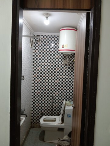 Bathroom in 1 BHK Builder Floor at Govindpuri – for Rent
