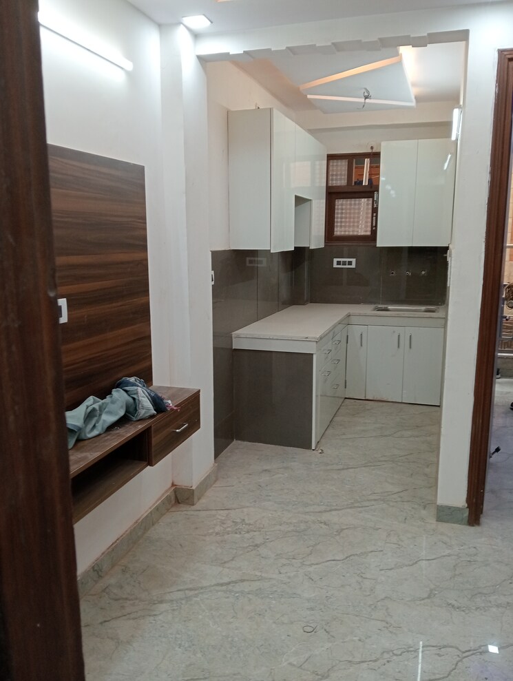 Kitchen, govindpuri 3 Bedroom 910 Sq.Ft. Builder Floor In Govindpuri Delhi 8178006