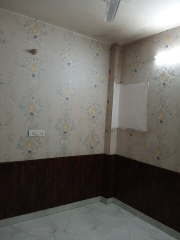 Bedroom in 1 BHK Builder Floor at Govindpuri – for Sale