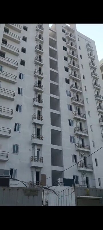 2 BHK Apartment For Resale in Haneesh Shritha Ortus Kukatpally Hyderabad  8178026