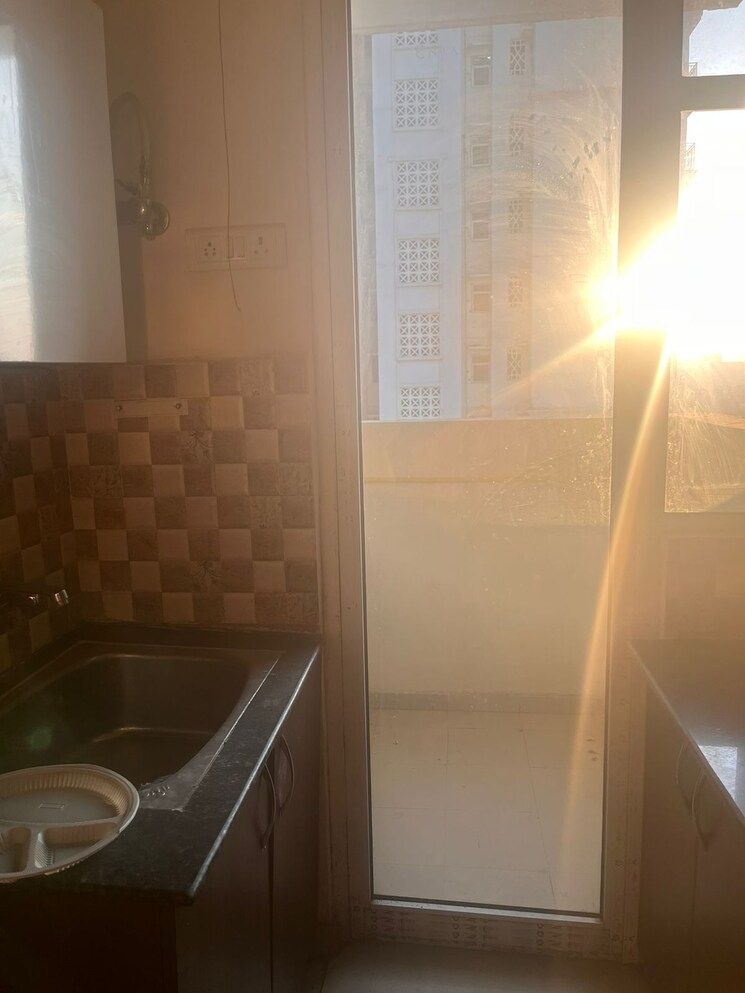 Bathroom, ivory-county 3 Bedroom 2340 Sq.Ft. Apartment In Sector 115 Noida 8178073