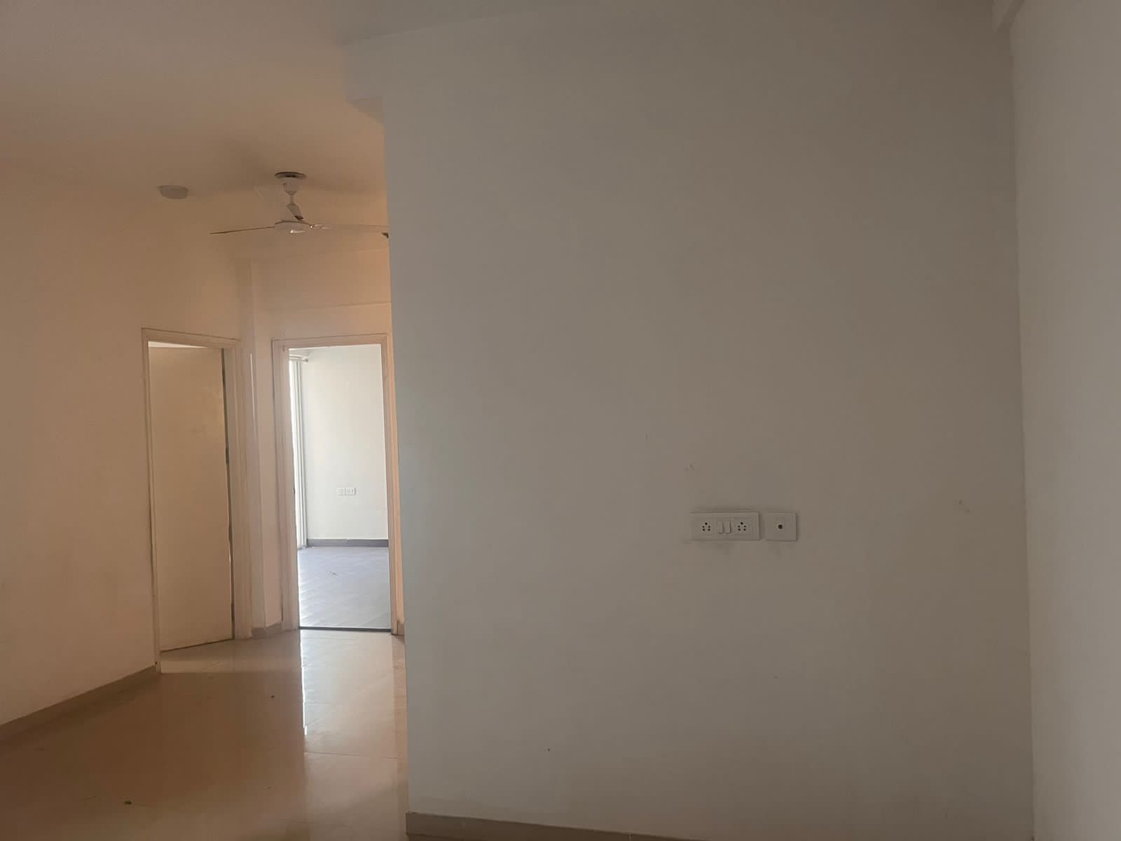 4 BHK + Servant Room 4707 Sq.Ft. Apartment in Ivory County