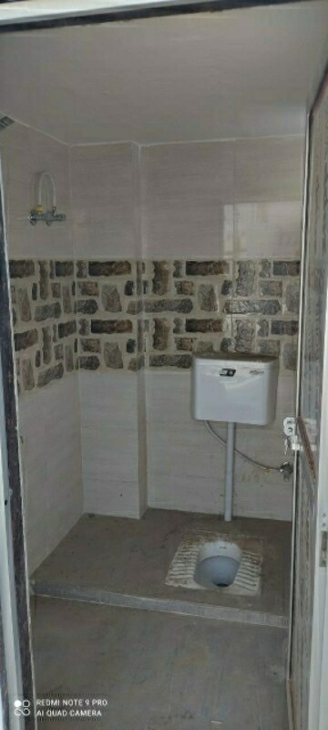Bathroom in 2 BHK Apartment at Nishat Ganj – for Rent