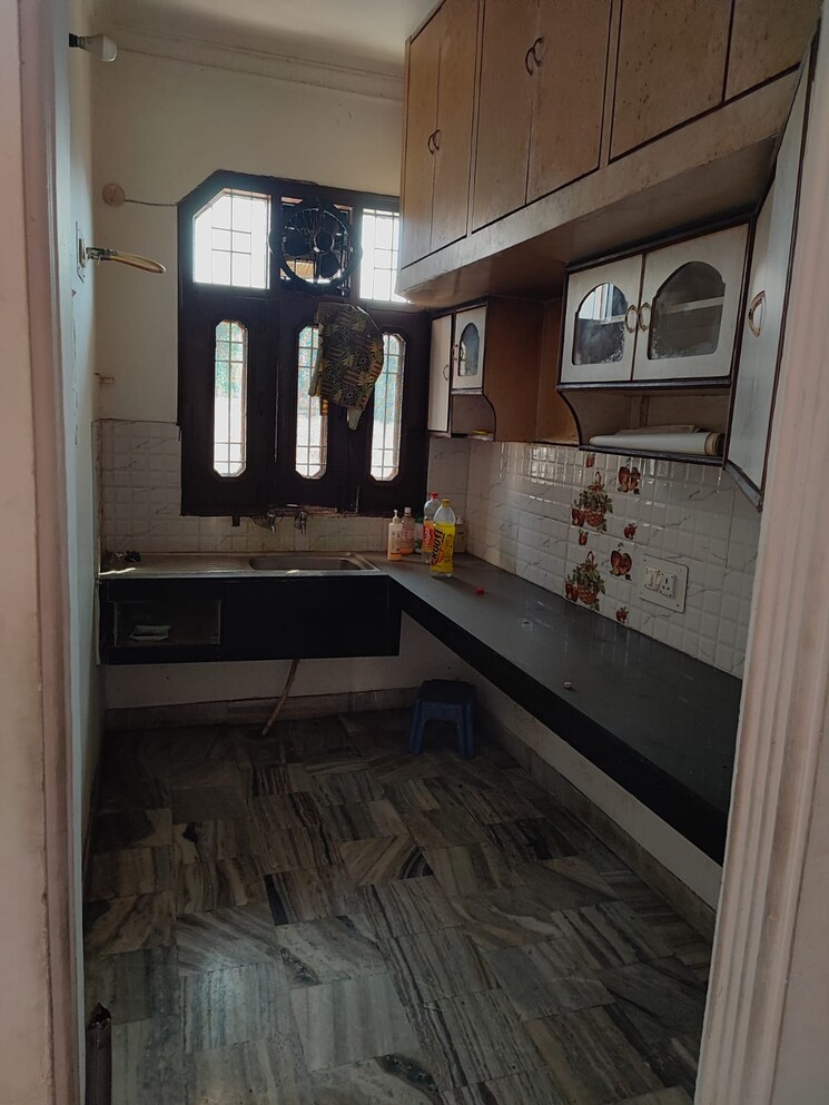 Kitchen, sector 21 2 Bedroom 162 Sq.Yd. Apartment In Sector 21 Panchkula 8178162