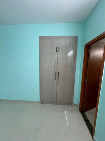 Room in 2 BHK Apartment at Tata Value Homes, Sector 150 – for Rent