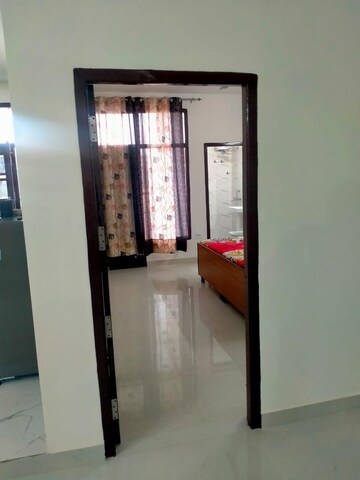 Room in 3 BHK Apartment at Peer Mucchalla – for Rent