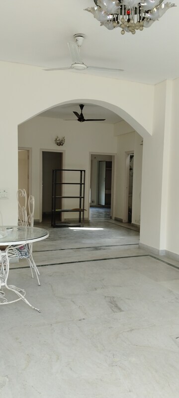 3 BHK Builder Floor For Rent in SS Mayfield Gardens, Sector 51