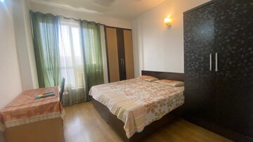 Bedroom in 2 BHK Apartment at Unitech The Residences Sector 33, Sector 33 – for Rent