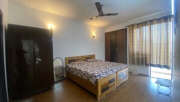 Bedroom in 2 BHK Apartment at Unitech The Residences Sector 33, Sector 33 – for Rent