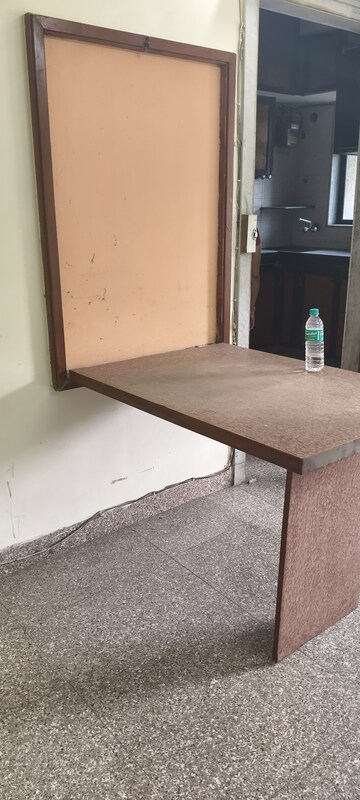 Room in 1 BHK Apartment at Kanakia Sanskruti CHS, Kandivali East – for Sale