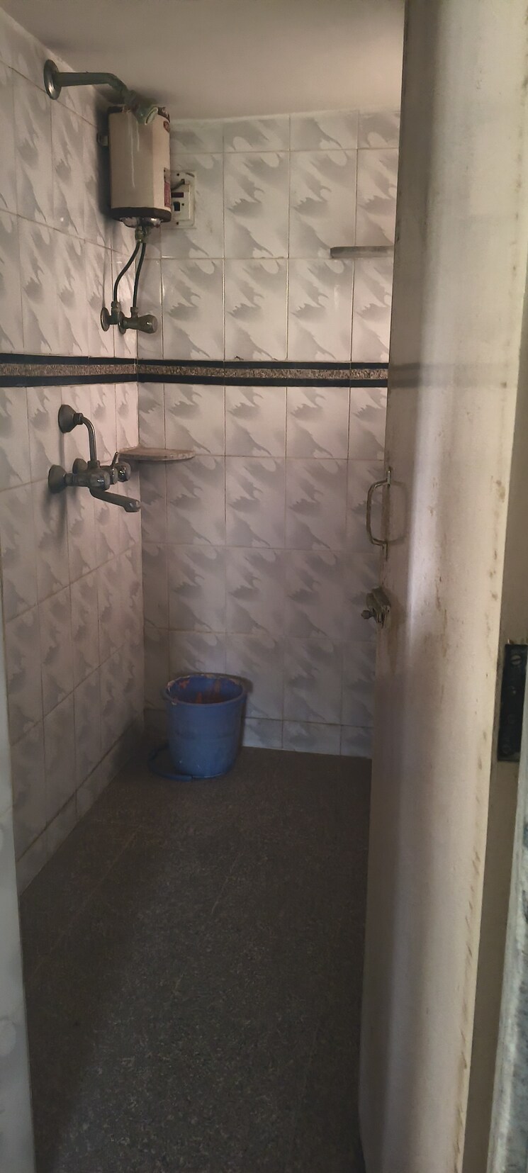 Bathroom, kanakia-sanskruti-chs 1 Bedroom 380 Sq.Ft. Apartment In Kandivali East Mumbai 8178345