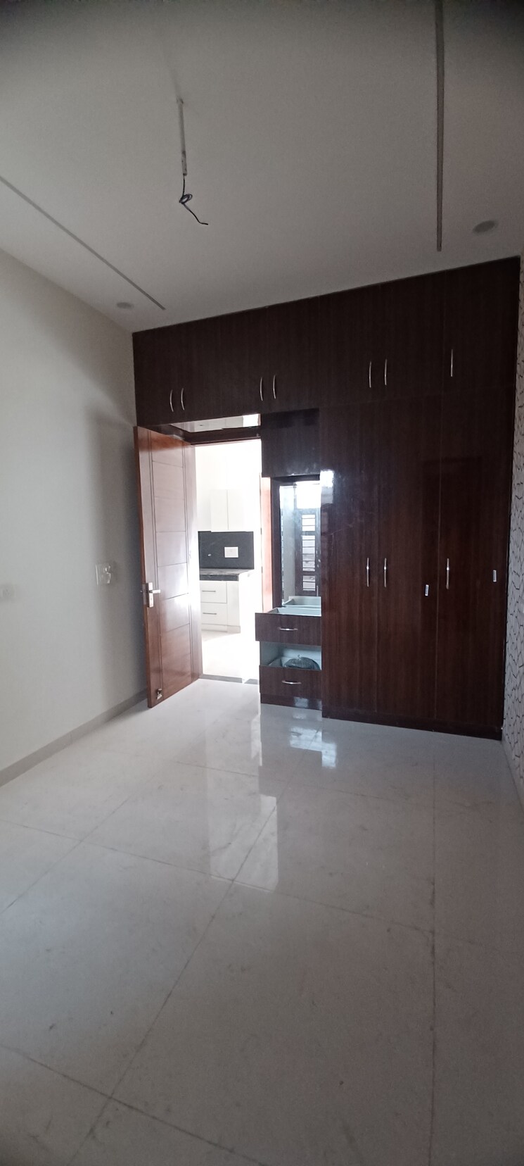 undefined, ambala highway 2 Bedroom 100 Sq.Yd. Independent House In Ambala Highway Zirakpur 8178348