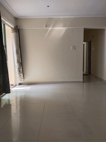 Room in 2 BHK Apartment at Balewadi – for Rent