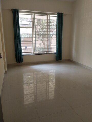 Room in 2 BHK Apartment at Balewadi – for Rent