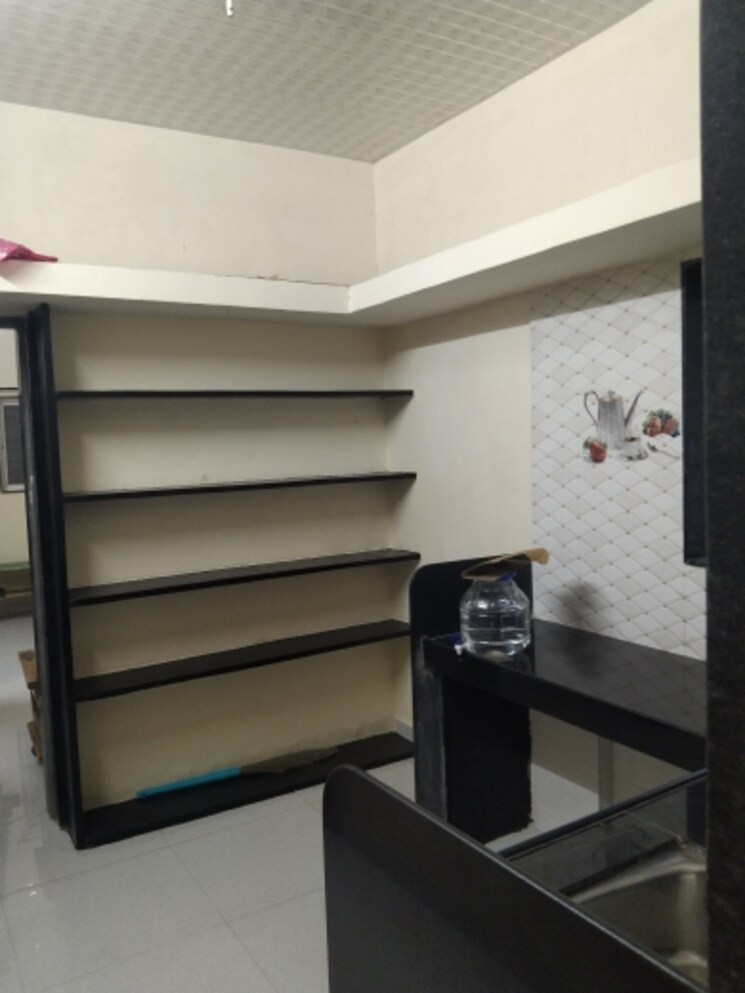 undefined, nisarg-chs 1 Bedroom 500 Sq.Ft. Apartment In Gokhalenagar Pune 8178434