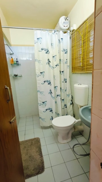 Bathroom in 2.5 BHK Apartment at Clover Dale, Koregaon Park – for Rent